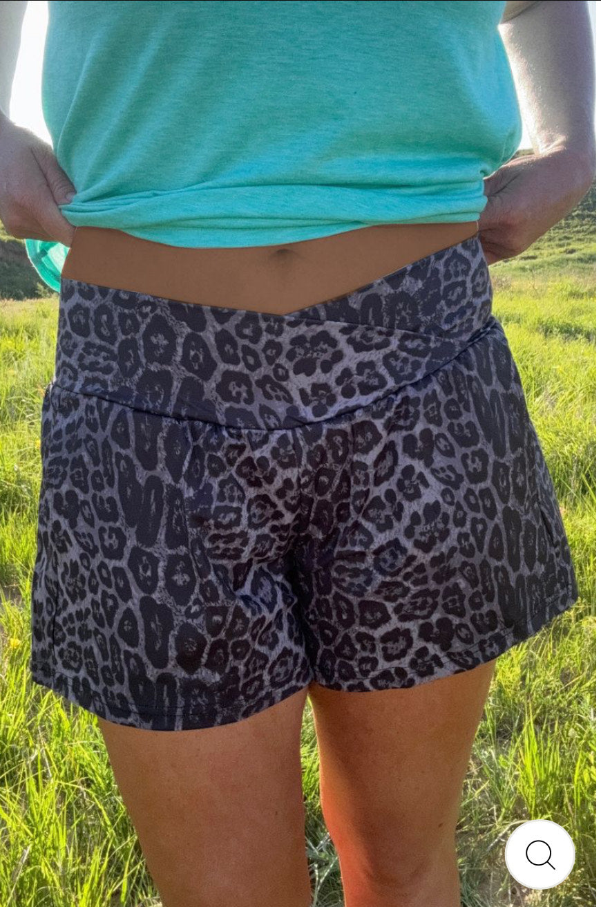 Night Leopard Shorts