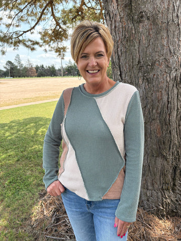 Ribbed Moss/White/Khaki Top
