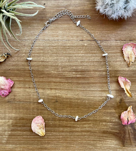 American White Buffalo Chain Choker