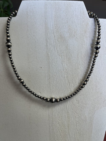 Graduated Navajo Choker Necklace